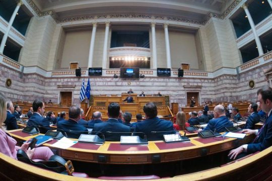 Κ.Ο. Ν.Δ.: Οι γκρίνιες βουλευτών έγιναν... ήπια κριτική - Τα «άκουσαν» Δένδιας, Σκέρτσος και... Κοβέσι